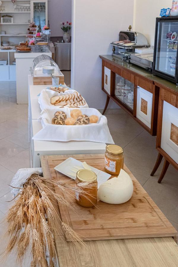 B&B Airone Cervia - Camere E Appartamenti Dış mekan fotoğraf