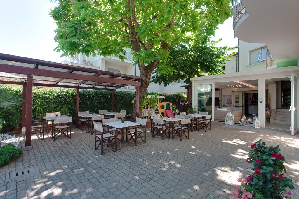 B&B Airone Cervia - Camere E Appartamenti Dış mekan fotoğraf